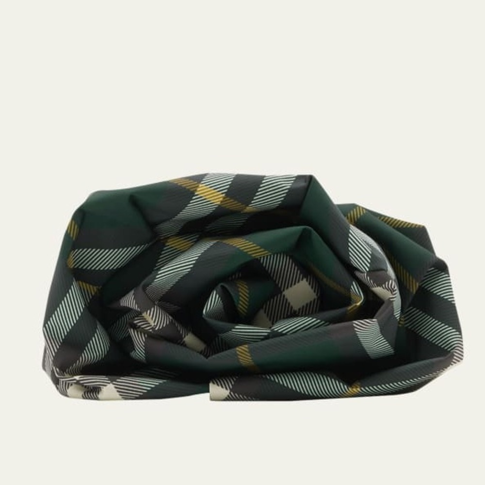 BURBERRY Rose Check Clutch Bag